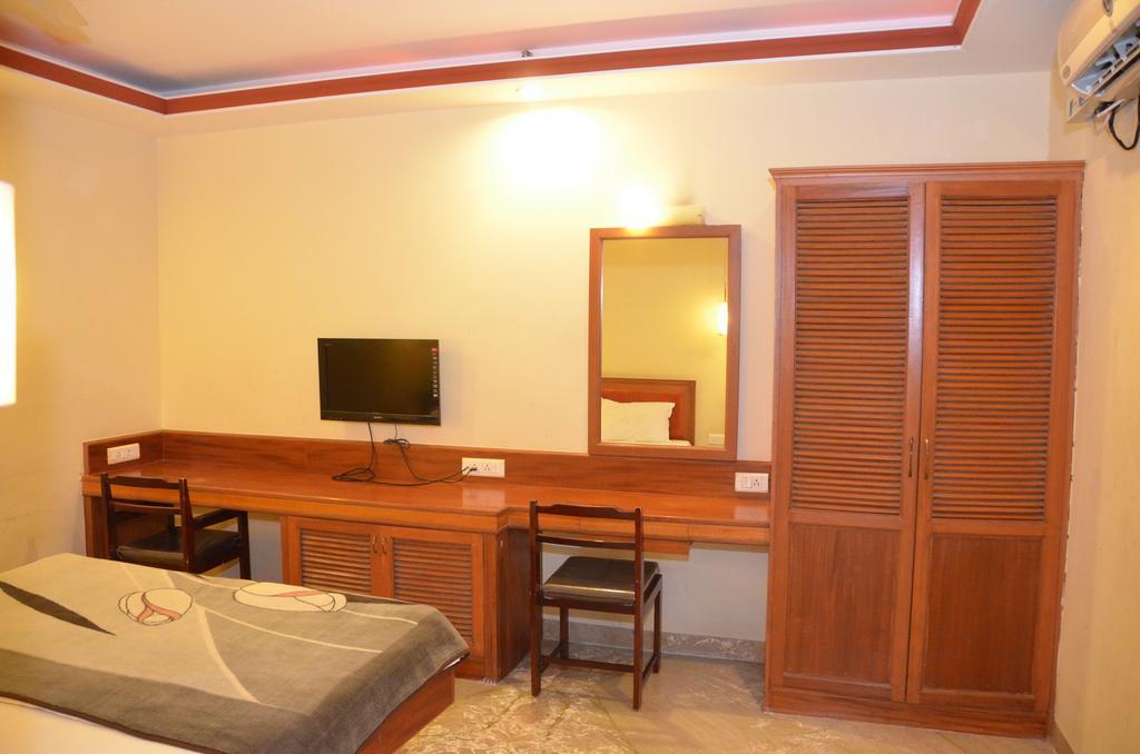 קומבאקונאם Hotel Raya'S Annexe-1 מראה חיצוני תמונה